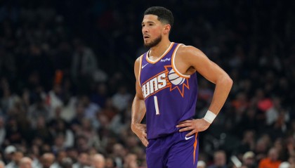 沙巴体育官方网站-阿伦：布克全明星投票排名这么低让我有些惊讶 完全不符合其表现