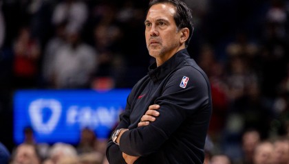 沙巴体育-韦德：热火前35-40分钟都打得很好 但关键时刻没人能站出来终结