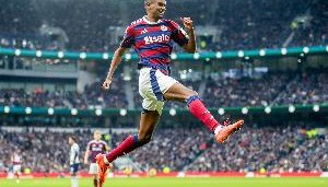 沙巴体育-鲁尼：本赛季英超最佳第一是萨拉赫，第二是伊萨克